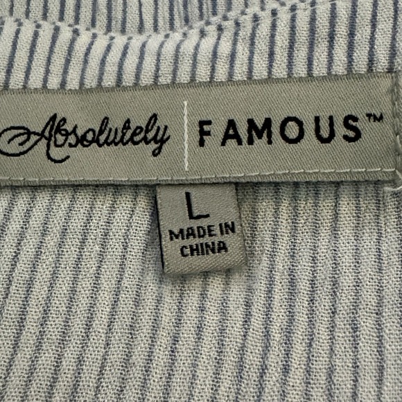 Absolutely Famous Large Top Shirt Gray Striped V Neck Bell 3/4 Sleeve Womens - Picture 7 of 8